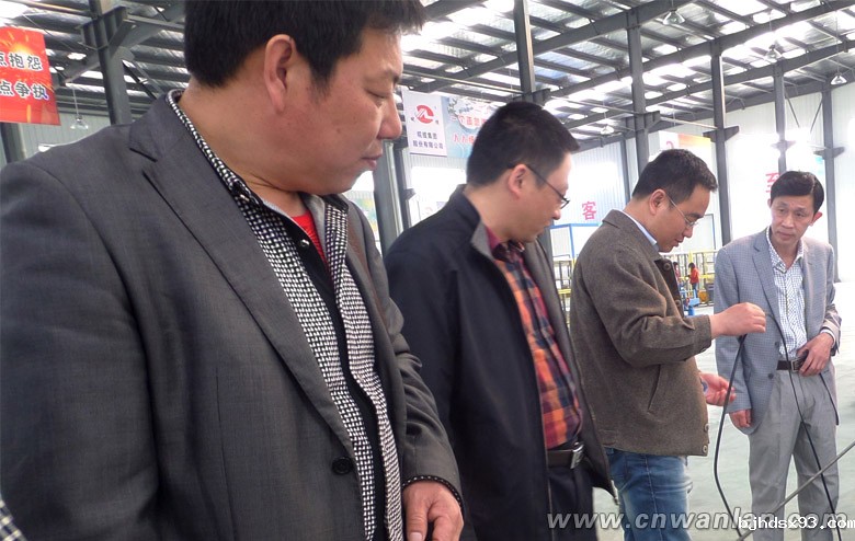 中国新能源建设集团代表电伴热生产车间